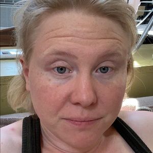 Meet your Posher, Jenifer